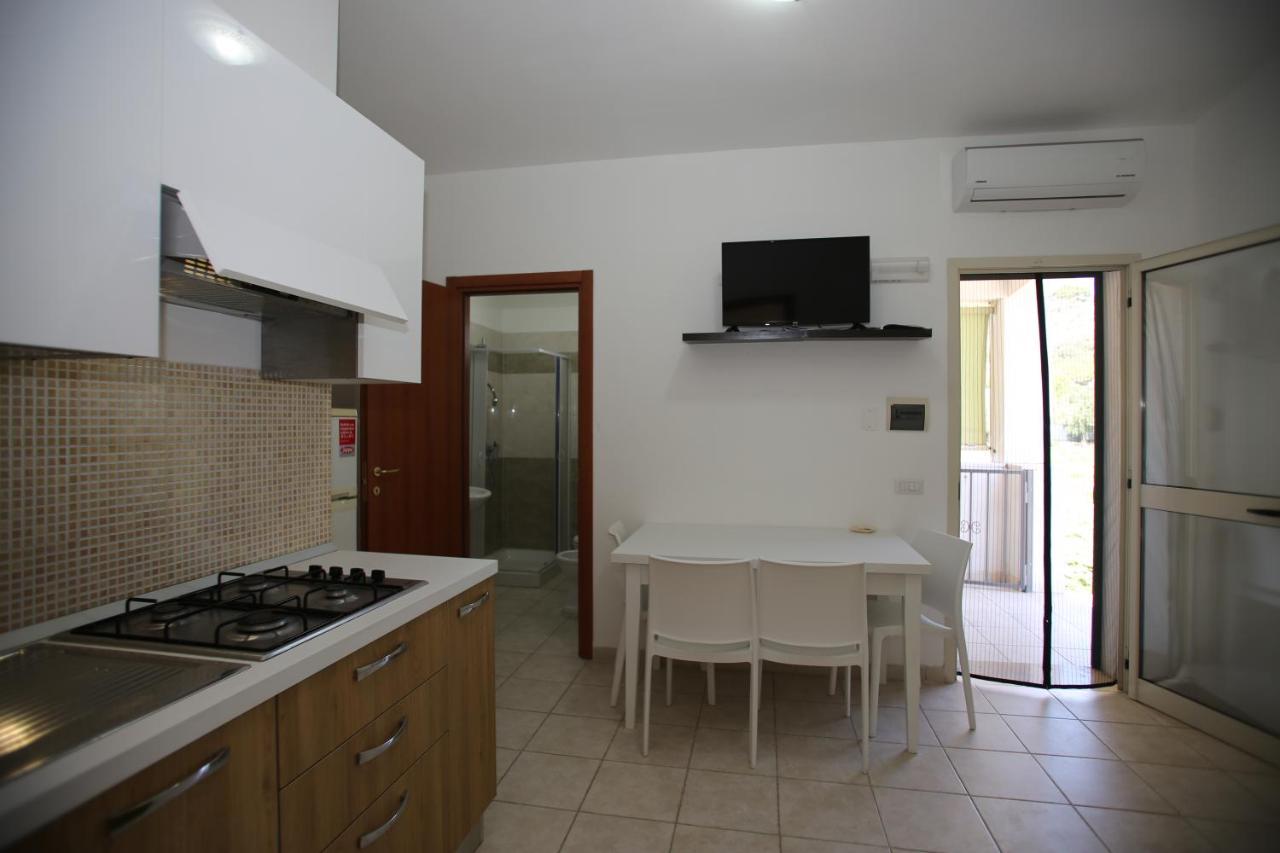 Annaluce Apartments Vieste Exterior photo