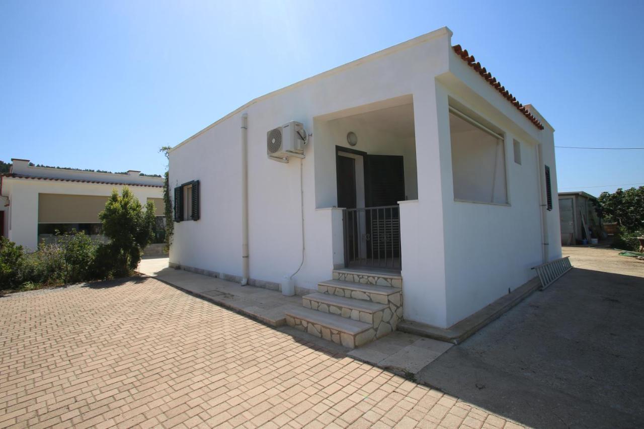 Annaluce Apartments Vieste Exterior photo